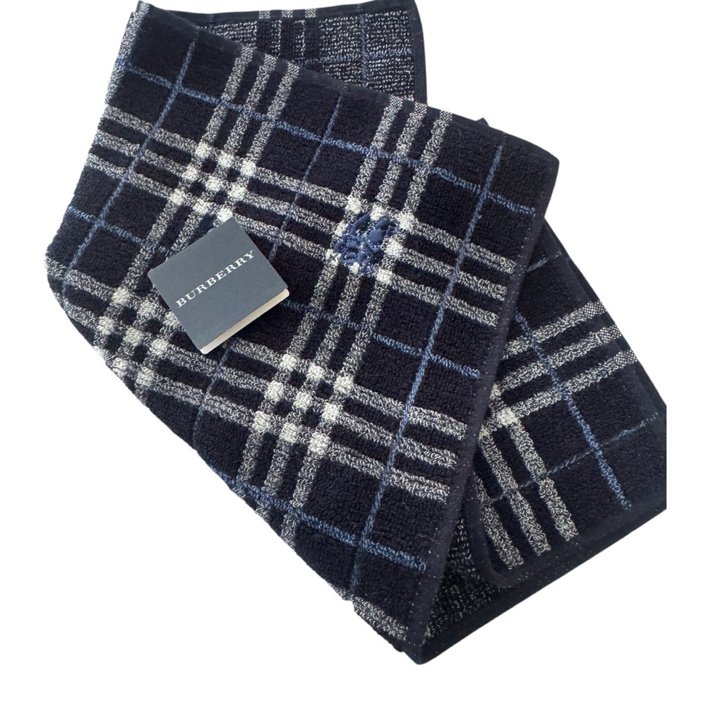 NWT Burberry Blue Check Face Towel Washcloth Equestrian Knight Logo